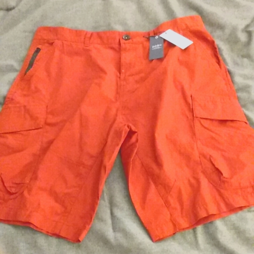 Men's cargo shorts
